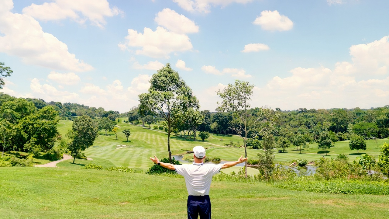 Capella Singapore and Three Distinctive Golf Courses